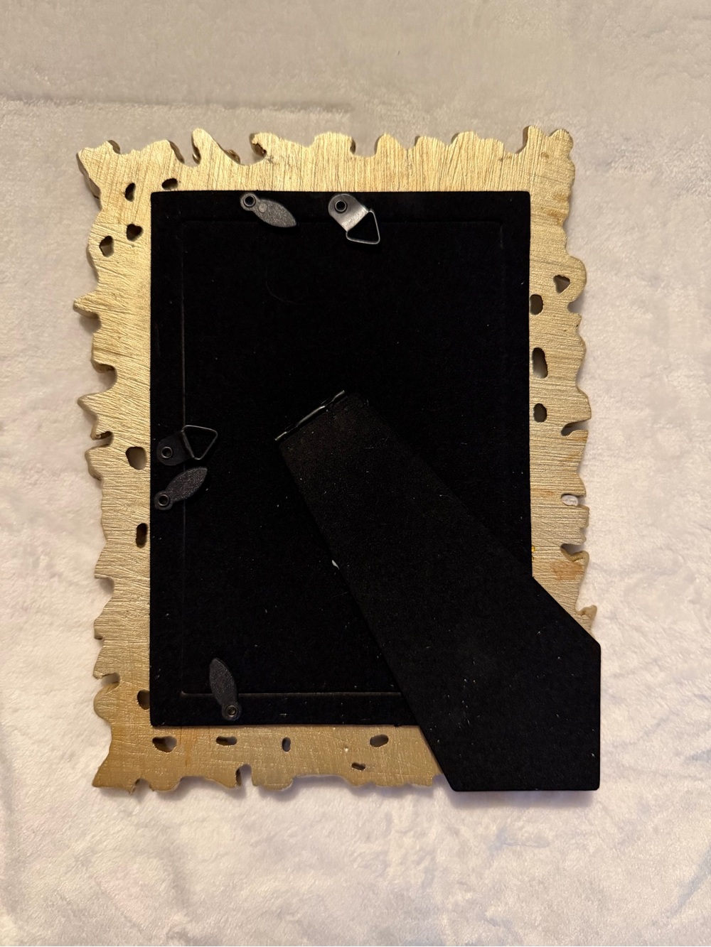 5x7 Frame Gold Ornate, 2 Pack Decorative Picture Frame with Stand - Picture 5 of 5